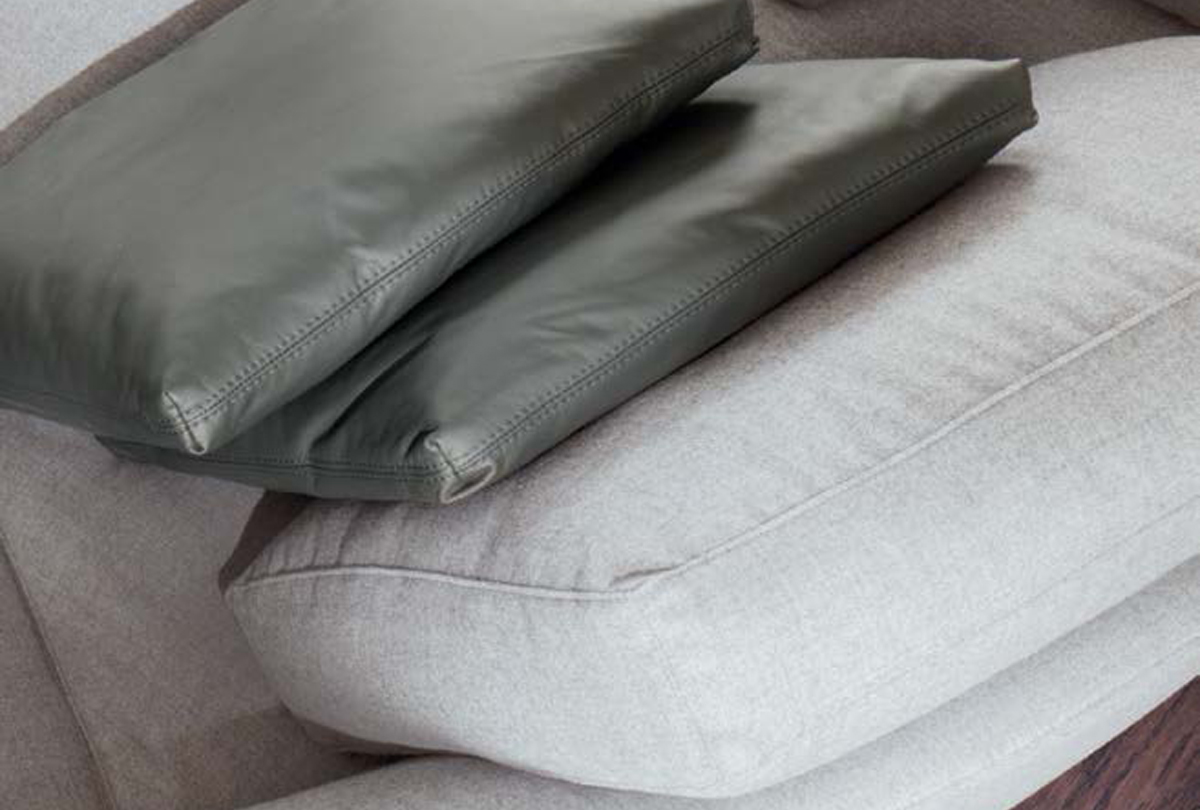 Segno_sofa by simplysofas.in